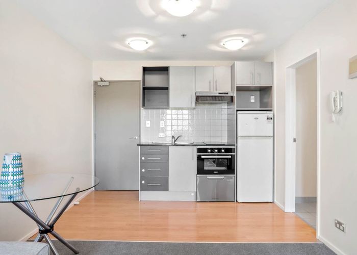  at 6D/17 Crown Lynn Place, New Lynn, Waitakere City, Auckland