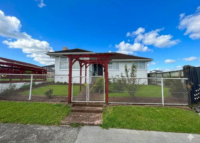  at 1 Cordelia Place, New Windsor, Auckland City, Auckland