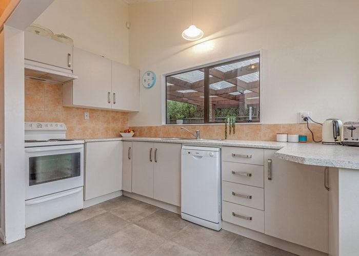  at 6B Nathan Place, West End, Palmerston North