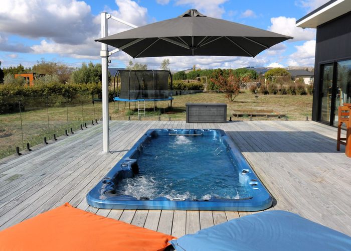  at 460 Gladstone Road, Carterton
