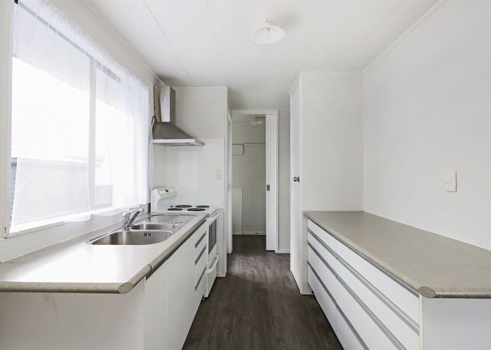  at 2/516 Lowe Street, Camberley, Hastings