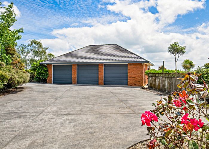  at 350 MacWhinney Drive, Drury, Drury