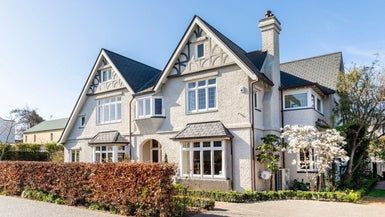  at 39 Holly Road, St Albans, Christchurch