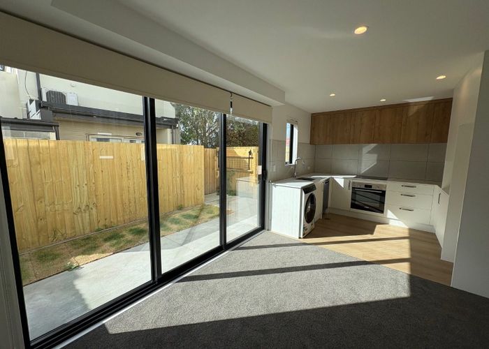  at 2/146 Blenheim Road, Riccarton, Christchurch City, Canterbury