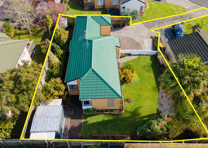 at 13 Blueridge Close, Sunnyvale, Auckland