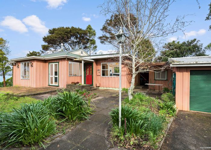  at 21 Frederick Street, Hillsborough, Auckland