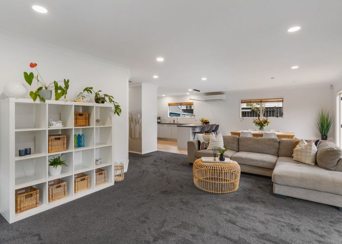  at 2/82 Main Highway, Ellerslie, Auckland