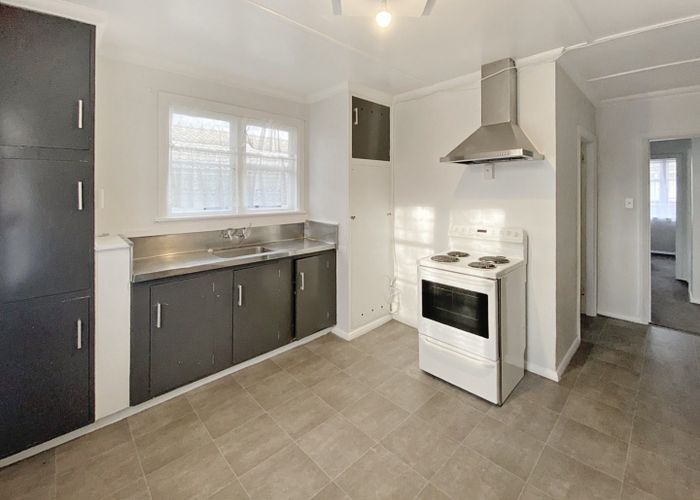  at 660 Featherston Street, Roslyn, Palmerston North