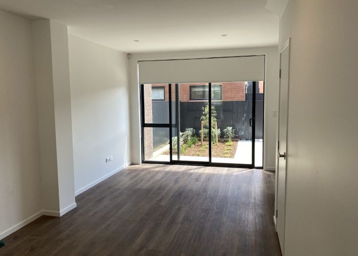  at 14 Tuhono Street, Manukau, Manukau City, Auckland