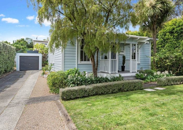  at 1/6 Awa Street, Otahuhu, Auckland