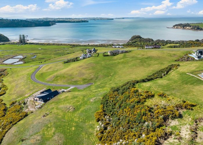  at 3 Taemai Place, Weiti Bay, Okura, North Shore City, Auckland
