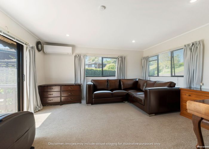  at 2/39 Browns Bay Road, Browns Bay, North Shore City, Auckland