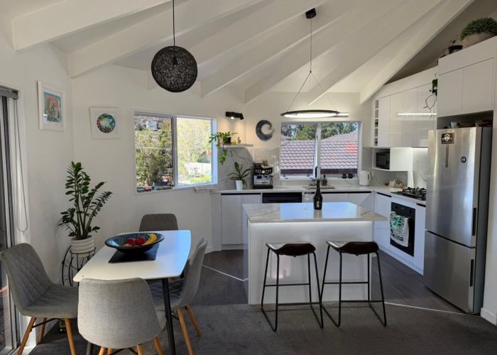  at 2 Hanui Place, Massey, Waitakere City, Auckland