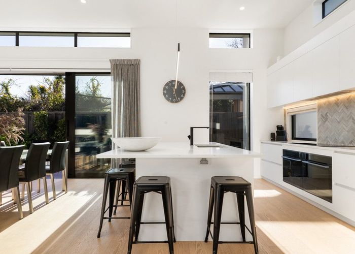  at 59 Straven Road, Fendalton, Christchurch City, Canterbury
