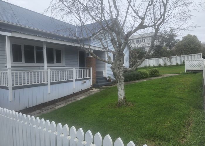  at 13 Meadowbank Road, Meadowbank, Auckland City, Auckland