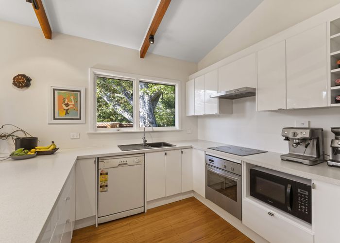  at 7 Domain Terrace, Spreydon, Christchurch City, Canterbury