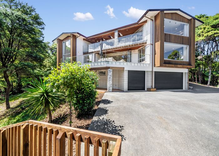  at 293B Titirangi Road, Titirangi, Waitakere City, Auckland