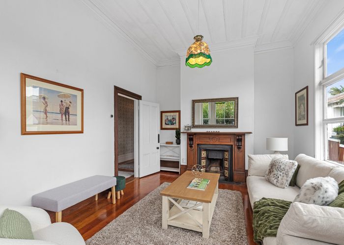  at 7 Horoeka Avenue, Mount Eden, Auckland City, Auckland