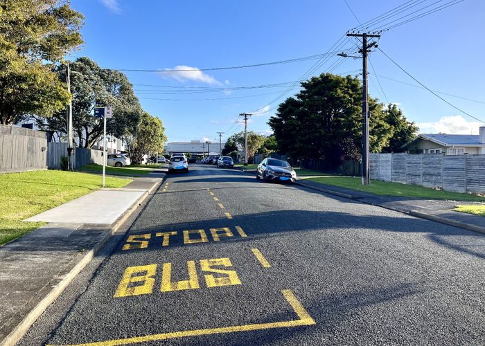  at 4/17 Rewarewa Road, Te Atatu Peninsula, Auckland