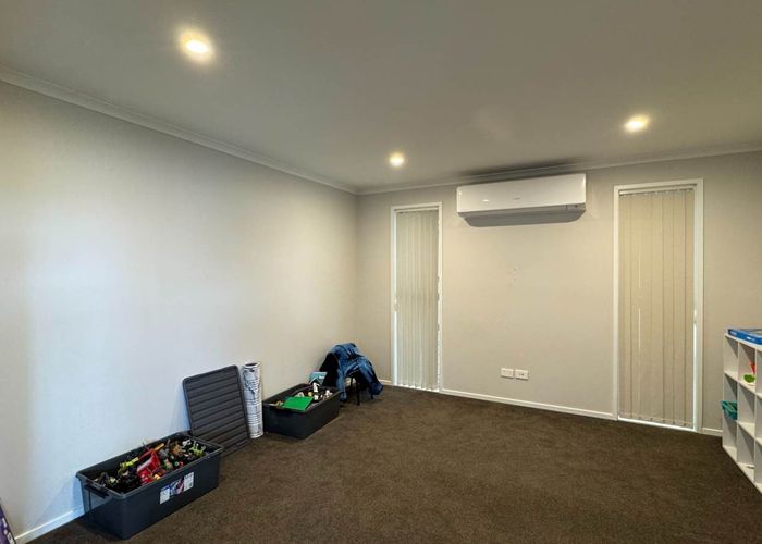 at 1/15 Durbin Court, Greenhithe, North Shore City, Auckland