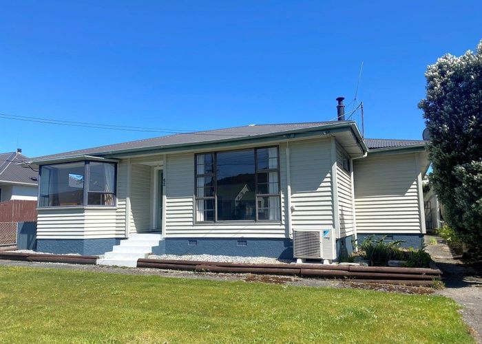  at 62 Fitzgerald Street, Cobden, Greymouth