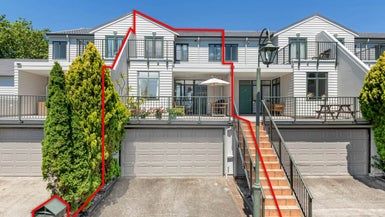  at 17/1 Ambrico Place, New Lynn, Auckland