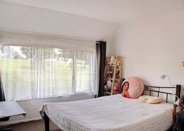  at 19 Hollydale Grove, Churton Park, Wellington, Wellington