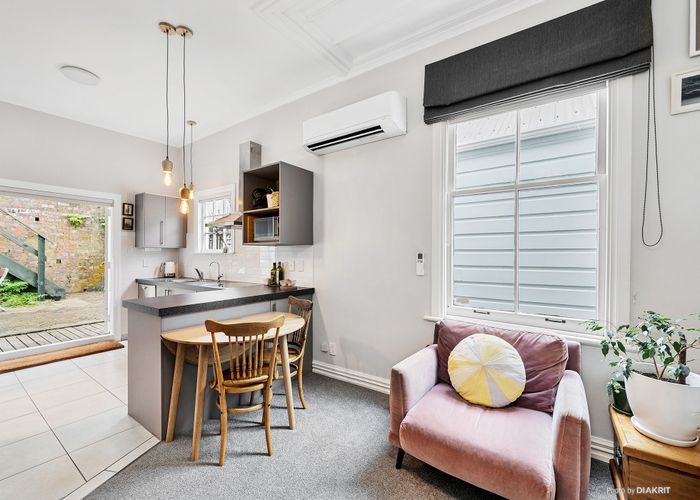  at 54 Rolleston Street, Mount Cook, Wellington