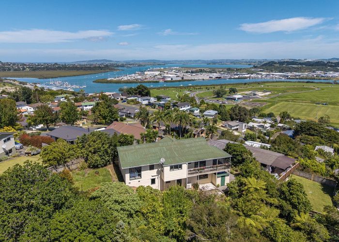  at 32 Panorama Drive, Parahaki, Whangarei, Northland