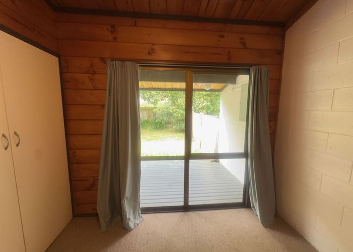  at 3/89 Pinehaven Road, Pinehaven, Upper Hutt, Wellington