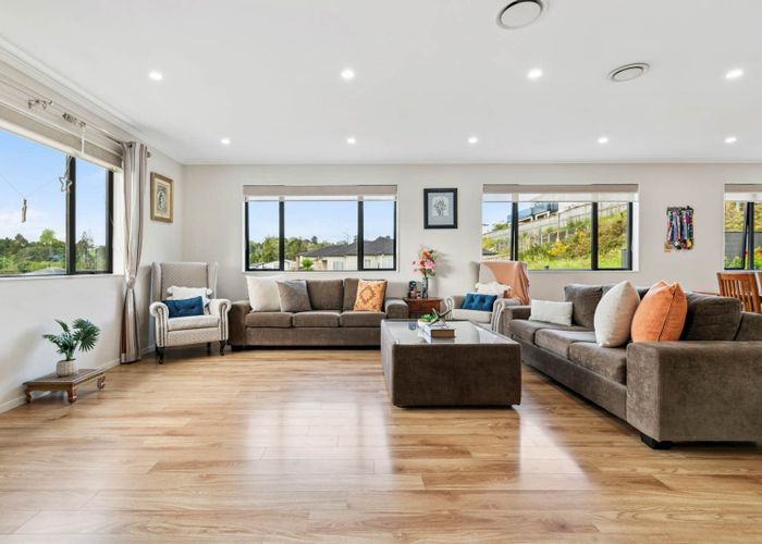  at 21 Dawood Place, The Gardens, Manukau City, Auckland