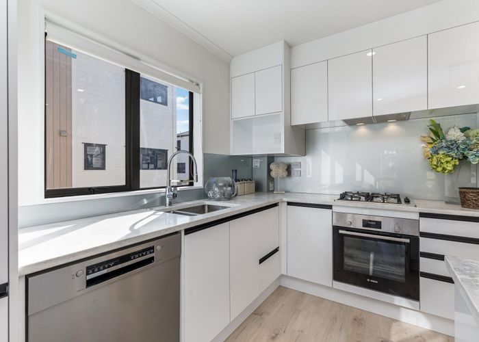  at 64D Coxhead Road, Manurewa, Manukau City, Auckland