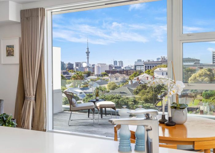  at 405/246 Khyber Pass, Grafton, Auckland City, Auckland