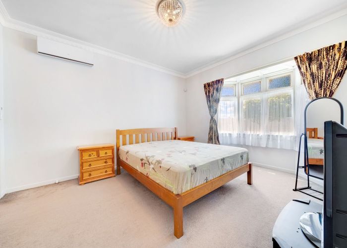  at 3 Freyberg Avenue, Papatoetoe, Manukau City, Auckland