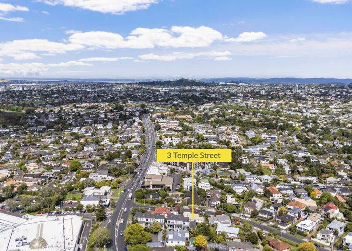  at 3 Temple Street, Meadowbank, Auckland