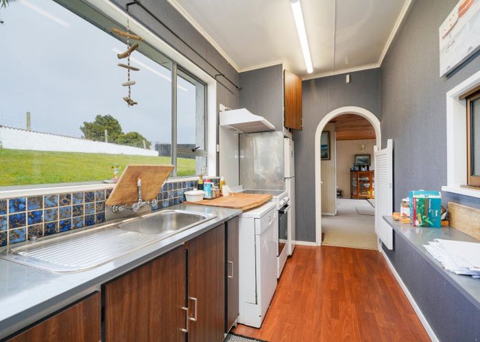  at 20 Huruhuru Road, Otatara
