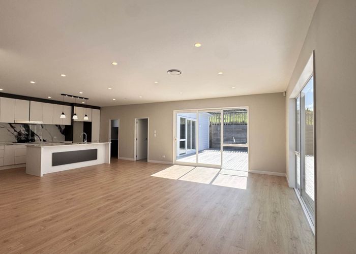  at 4 Silverhill Lane, Millwater, Rodney, Auckland