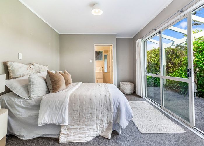  at 3 Meynell Court, Glen Eden, Auckland