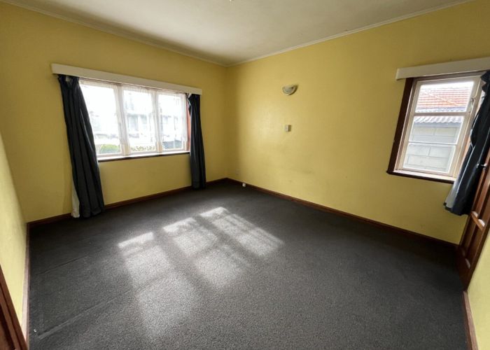  at 272 College Street, West End, Palmerston North, Manawatu / Whanganui