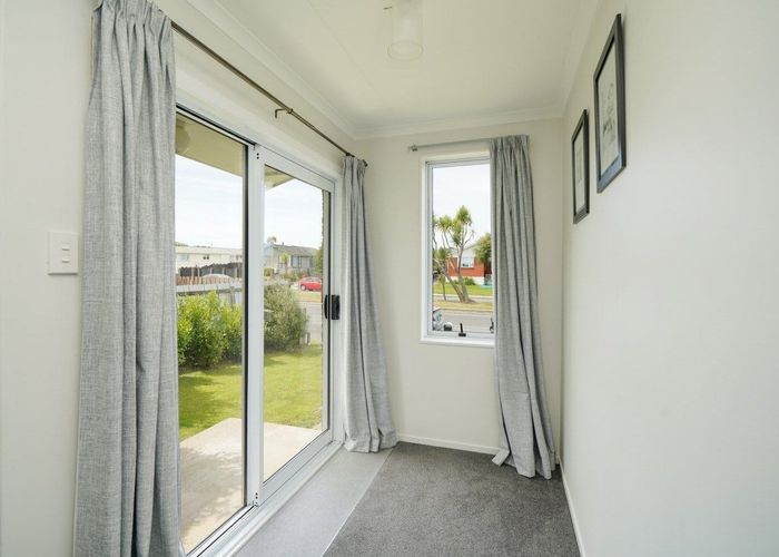  at 218 Regent Street, Heidelberg, Invercargill