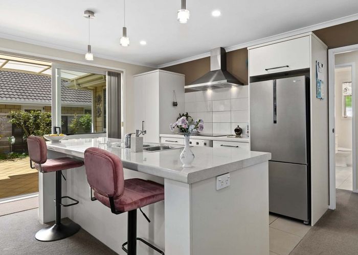  at 8 Barossa Way, Brookfield, Tauranga