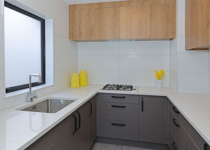  at 85D Lake Panorama Drive, Henderson Valley, Auckland