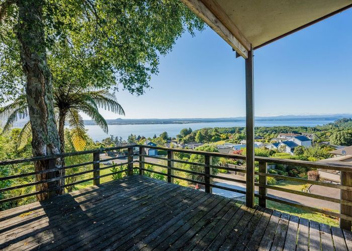  at 2/102 Wakeman Road, Acacia Bay, Taupo, Waikato