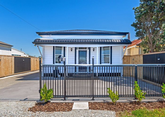  at 21 Wellington Street, Te Hapara, Gisborne