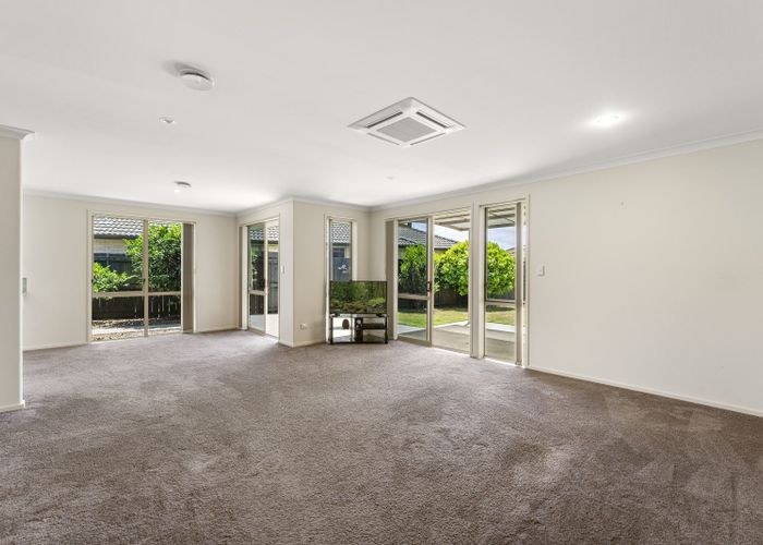  at 11 Roxbury Place, Papamoa Beach, Papamoa