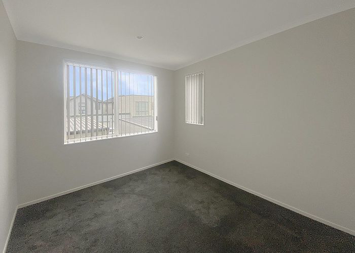 at 11 Hakawai Avenue, Takanini, Papakura, Auckland