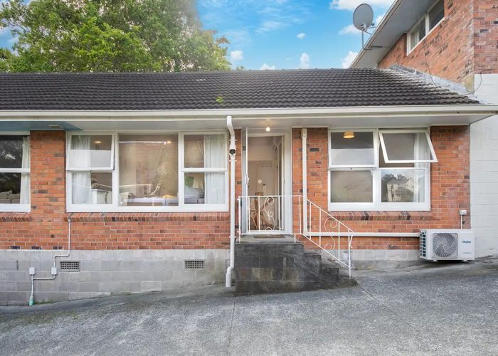  at 4/23 Belle Vue Avenue, Northcote Point, North Shore City, Auckland