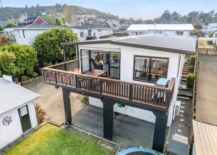  at 33B Roband Crescent, Brown Owl, Upper Hutt