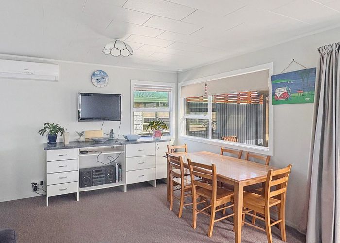  at 49 Thomas Place, Foxton Beach, Horowhenua, Manawatu / Whanganui