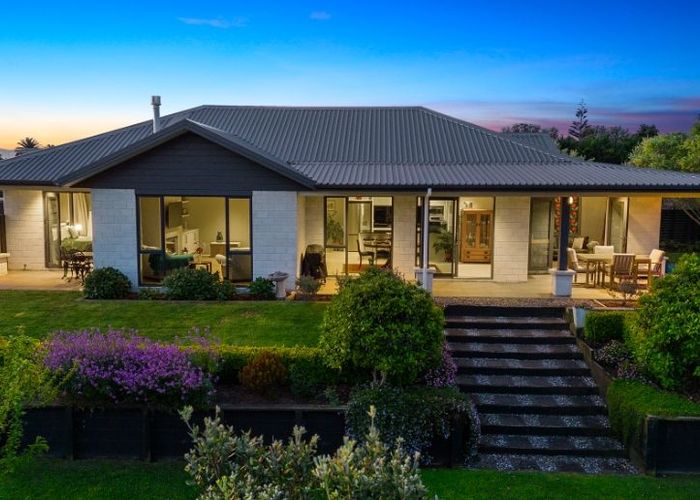  at 36 Titoki Road, Waikanae Beach, Waikanae